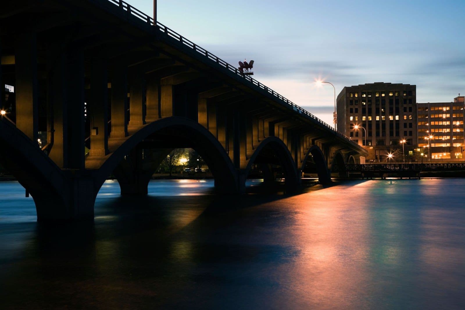 Rockford, Illinois Nursing Home Abuse Lawyers | Michael Hill Trial Law